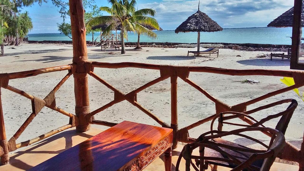 Emma Bay Beach House Michamvi Kae ภายนอก รูปภาพ