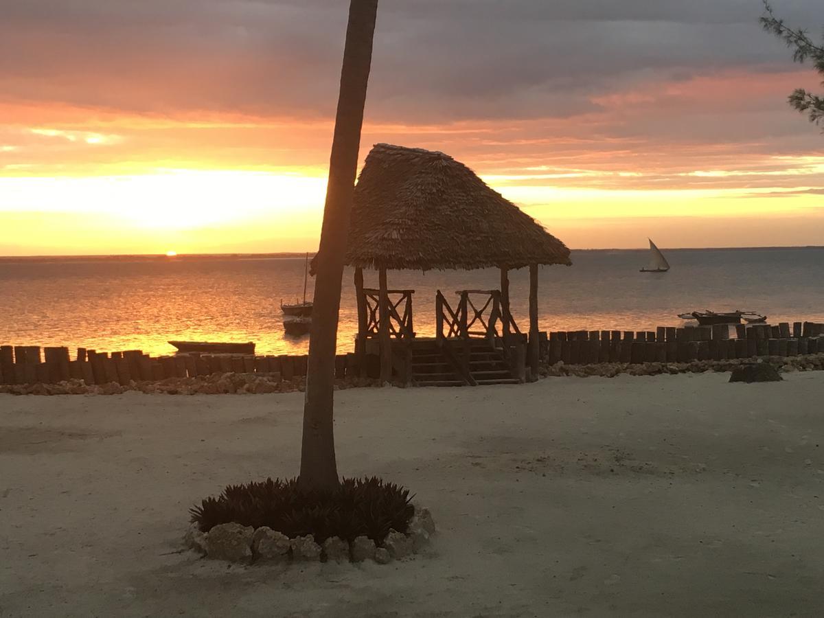 Emma Bay Beach House Michamvi Kae ภายนอก รูปภาพ